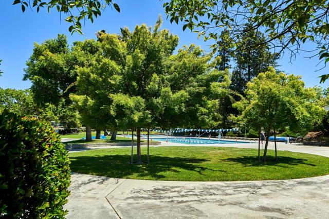 7068 Brooktree Way, San Jose CA: https://media.crmls.org/mediaz/6463212a-d2d4-4d4c-8ae7-d88cc523e26c.jpg