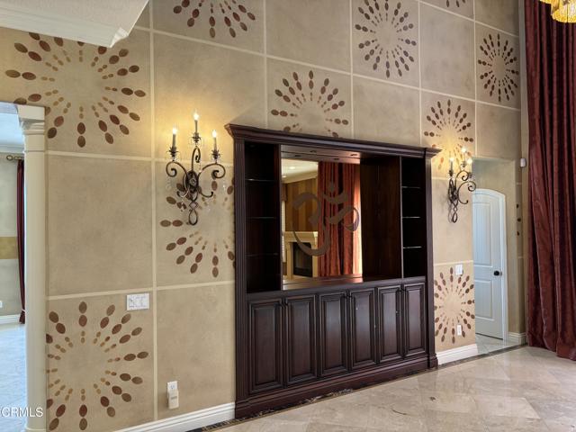 Detail Gallery Image 8 of 73 For 1702 Aleutian Way, Oxnard,  CA 93035 - 4 Beds | 4/1 Baths