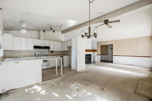 77883 Chandler Way, Palm Desert, CA 92211