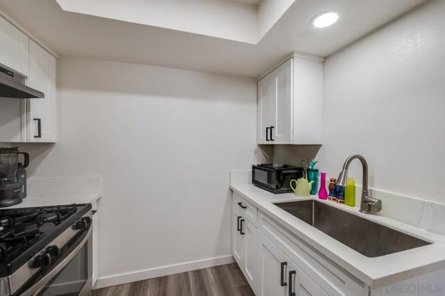 8713 15 Central Way, Spring Valley CA: https://media.crmls.org/mediaz/64659813-64d7-4f98-b0ed-0fff0a9a1738.jpg
