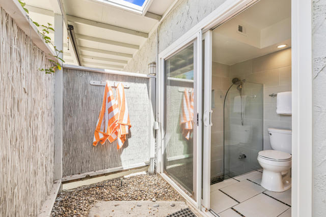 1423 N Avenida Caballeros, Palm Springs, CA 92262