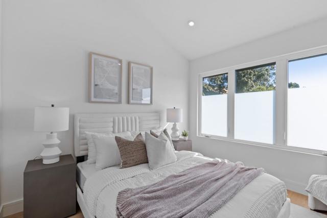 190 Loma Road, San Carlos CA: https://media.crmls.org/mediaz/64660161-2ece-49f5-8d3f-d7c306f3f6b4.jpg
