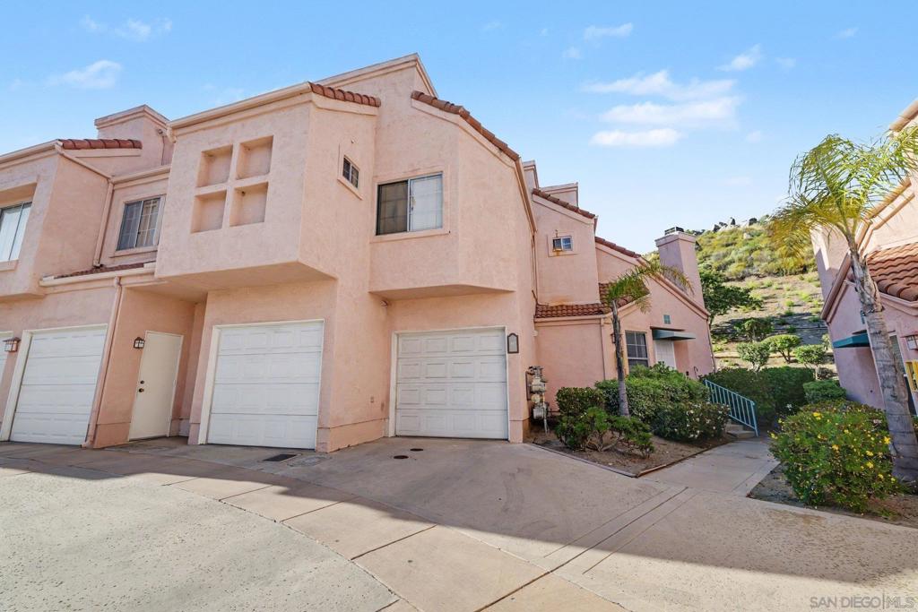 12090 Calle de Montana #247