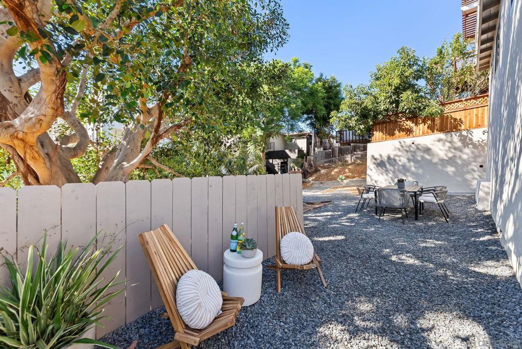 3678 Richmond - photo 16