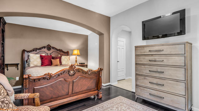 51865 Via Bendita, La Quinta CA: https://media.crmls.org/mediaz/6466fe82-b352-459a-8374-3d6adc9d5333.jpg