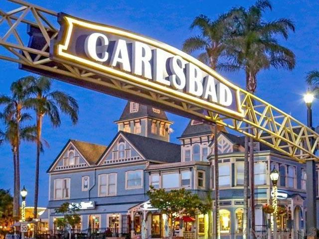 3275 Maezel Ln, Carlsbad CA: https://media.crmls.org/mediaz/6467123e-e63d-457e-befb-10f06cd6c1bc.jpg