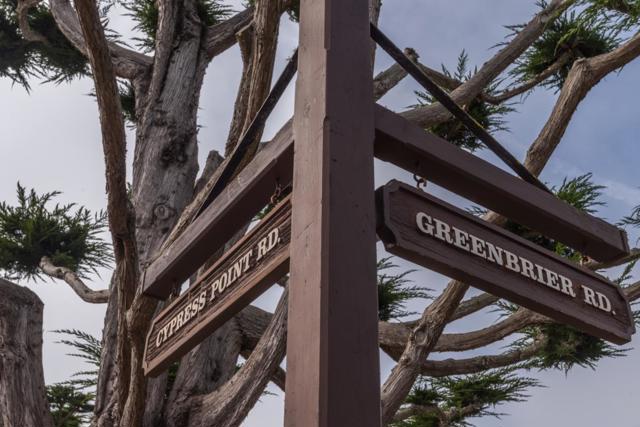 380 Greenbrier Road, Half Moon Bay CA: https://media.crmls.org/mediaz/64671722-39df-4e89-9cd7-e1671efcfe13.jpg