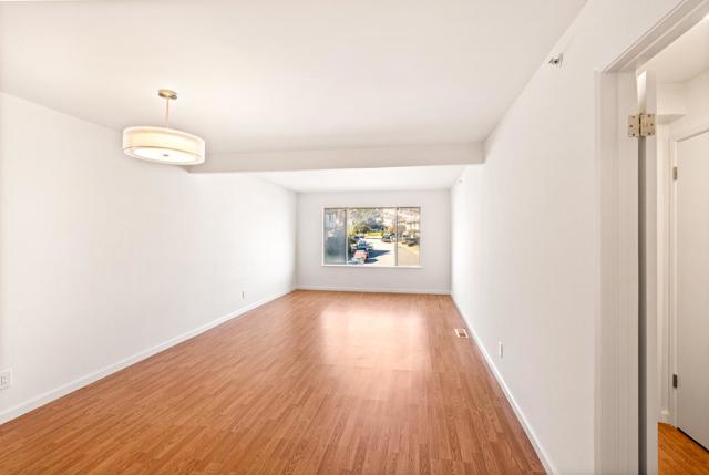 2419 Rowntree Way, South San Francisco CA: https://media.crmls.org/mediaz/6467bbc1-25c1-408f-9b7d-ba9c4b36c789.jpg