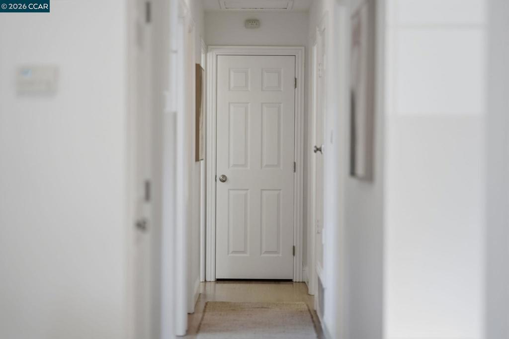 https://media.crmls.org/mediaz/6468d99e-f8ac-4b57-8b52-de844449046a.jpg?preset=X-Large