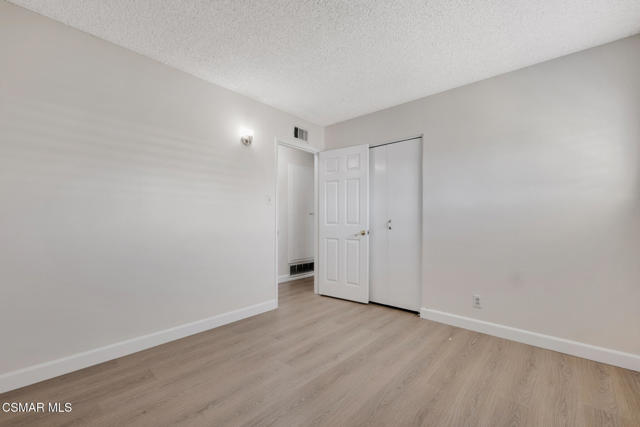839 Jenny Drive, Newbury Park CA: https://media.crmls.org/mediaz/646a8a79-c375-41d4-a4c5-8cae9e2a28cc.jpg