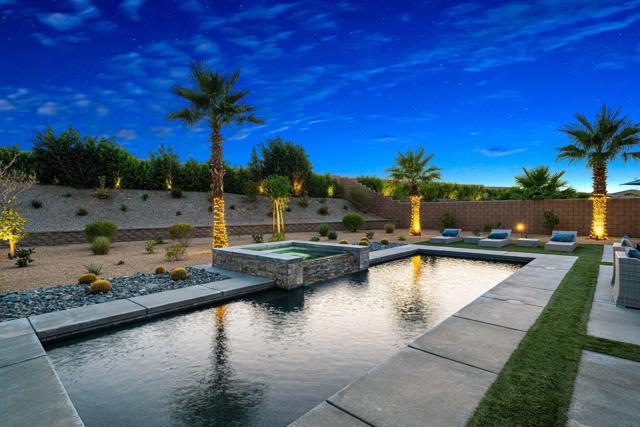 74425 Zeppelin Drive, Palm Desert CA: https://media.crmls.org/mediaz/646b75fb-5709-44a7-a1ea-39943d5b9ba0.jpg
