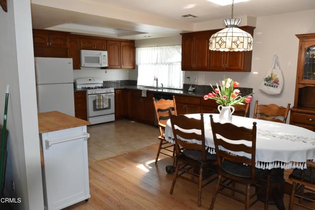 1101 Novato Drive, Oxnard CA: https://media.crmls.org/mediaz/646c0646-345a-4f25-8df6-5455aa4d1d7b.jpg