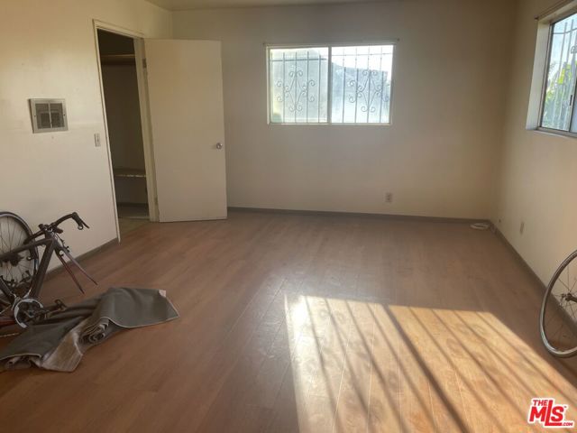 220 N Burlington Avenue, Los Angeles CA: https://media.crmls.org/mediaz/646c8eae-4684-461d-8196-48392b60158c.jpg