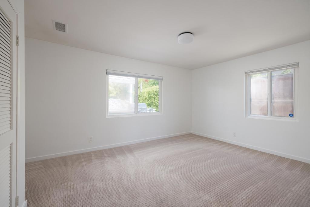 MLS #250034678SD img 25