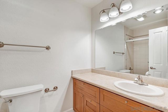 8521 Villa La Jolla Drive, La Jolla CA: https://media.crmls.org/mediaz/646d75b9-187e-4ca9-a2ca-3b570008c0f1.jpg