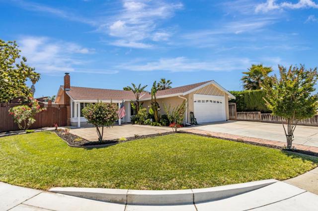 1570 Dina Court, San Jose CA: https://media.crmls.org/mediaz/646d9d54-4dca-4f74-9914-d7b206a6abbc.jpg