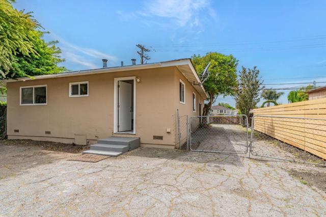 2336 Menalto Avenue, East Palo Alto CA: https://media.crmls.org/mediaz/646e34c0-21f9-436b-b38a-68226ef1d7c7.jpg