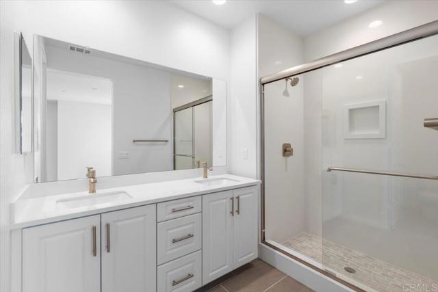 Detail Gallery Image 28 of 35 For 2590 Broom Ln, Carlsbad,  CA 92008 - 4 Beds | 3/1 Baths