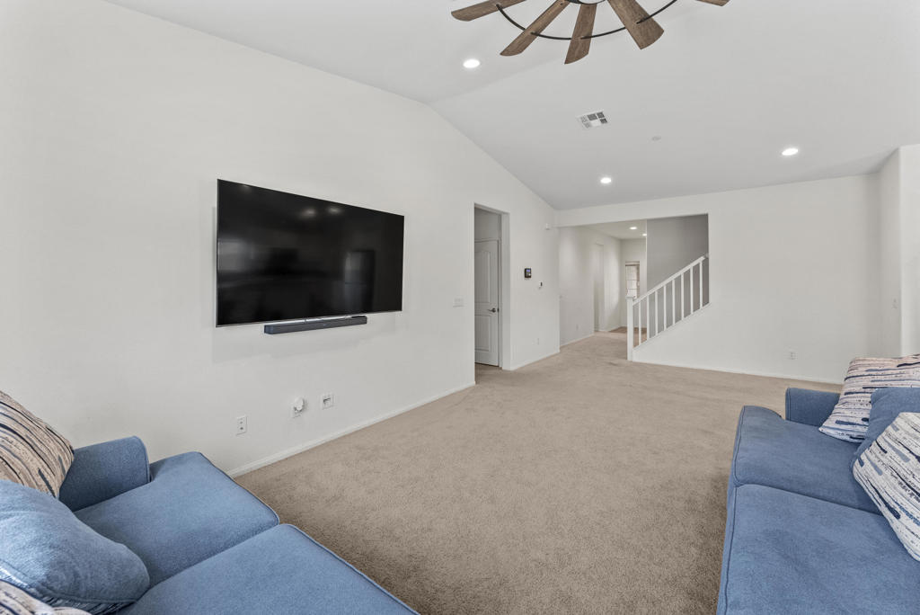 MLS #219138623DA image #14