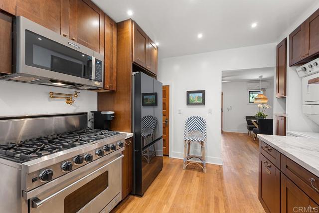 4608 Georgia St, San Diego CA: https://media.crmls.org/mediaz/64714d90-acb2-4573-b414-f3d811384ce5.jpg
