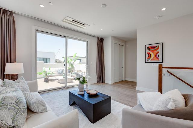 3511 Toomey Place, Santa Clara CA: https://media.crmls.org/mediaz/647266f1-9582-4004-94fe-a43f1a39c006.jpg