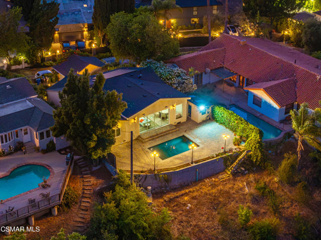 4148 Camino De La Cumbre, Sherman Oaks CA: https://media.crmls.org/mediaz/64728213-fd7f-47a9-a721-e2123e1f1d9e.jpg