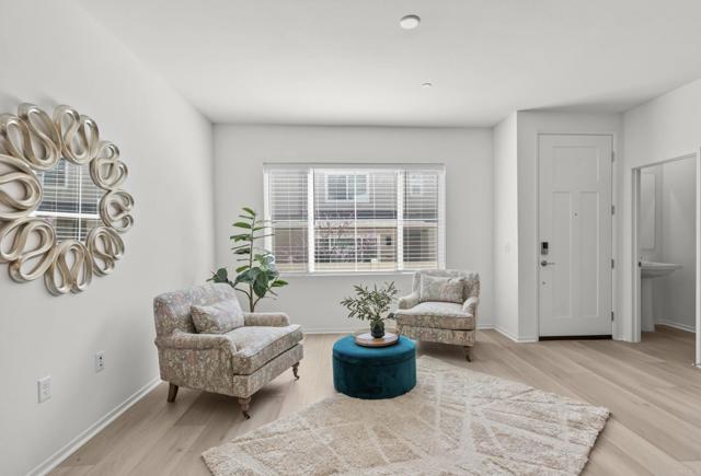 355 CITRINE TRAIL, Fallbrook CA: https://media.crmls.org/mediaz/64728f99-73f1-4809-95b2-846bade100f7.jpg