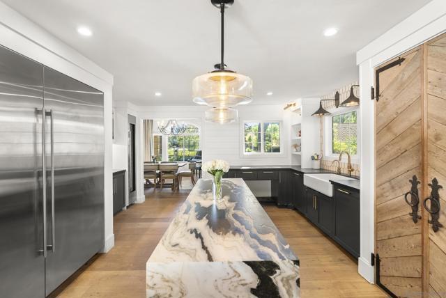 14224 Harrow Place, Poway CA: https://media.crmls.org/mediaz/6472af4b-51da-4cca-b996-15280db45733.jpg