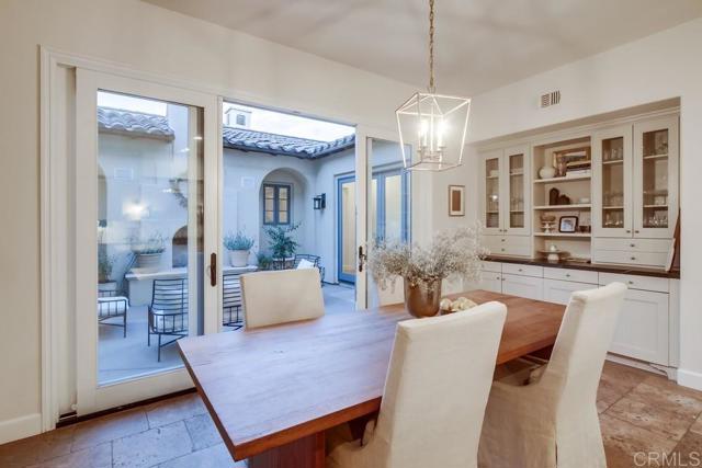 Detail Gallery Image 27 of 70 For 8308 Top O the Morning Way, San Diego,  CA 92127 - 5 Beds | 5/1 Baths