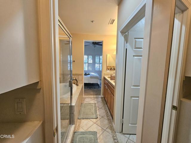 3347 Rockhampton Drive, Camarillo CA: https://media.crmls.org/mediaz/64730d68-1651-47e3-9a44-bb1c94dfbb90.jpg