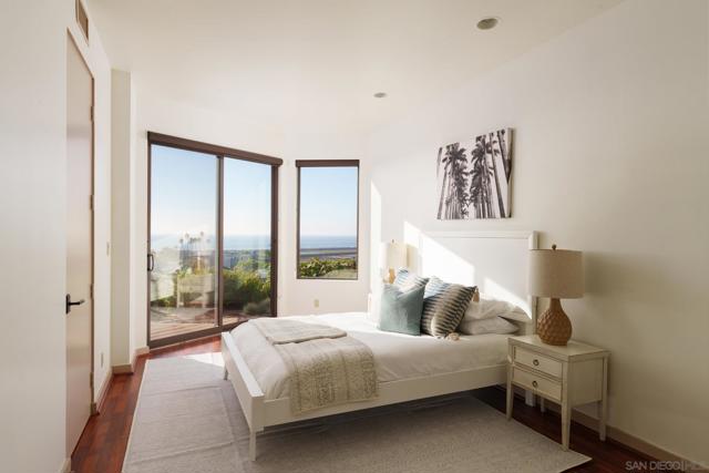779 Barbara Ave, Solana Beach CA: https://media.crmls.org/mediaz/64733bd0-b19f-4b7e-890e-8e15814fd8da.jpg