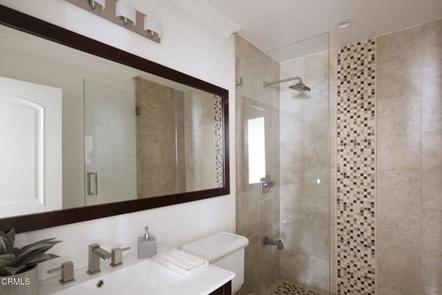 1325 Rexford Avenue, Pasadena CA: https://media.crmls.org/mediaz/6473fd20-1710-4f67-9f3e-b71b6f24f747.jpg