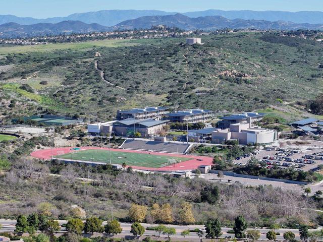 Image 45 of 48 For 3595 Glen Ave