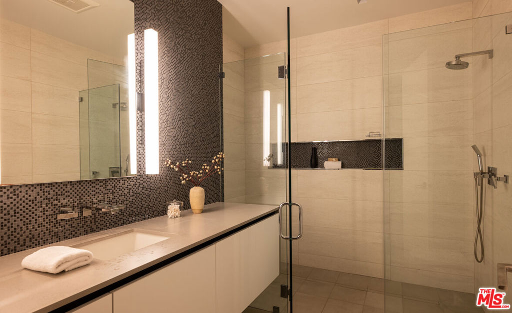 MLS #26859401 image #57