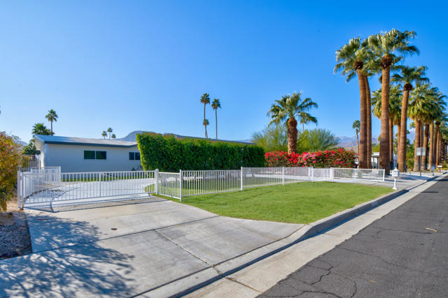 70091 Chappel Road, Rancho Mirage CA: https://media.crmls.org/mediaz/647595df-48d6-4973-ae95-7dbeb5c52fb5.jpg