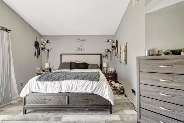 39820 Osprey Road, Murrieta CA: https://media.crmls.org/mediaz/64770eab-97c6-4b59-a5c0-a1be8223c910.jpg