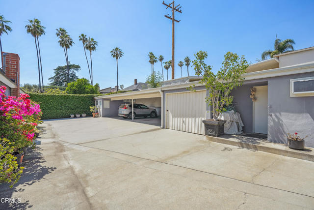 Image 16 of 21 For 463 Mariposa Avenue
