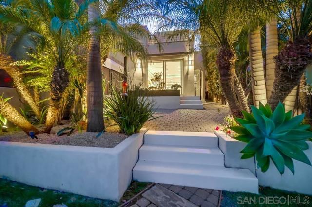 2318 Chalcedony St, San Diego CA: https://media.crmls.org/mediaz/6479b9ae-1394-42c7-905e-6b45c532b688.jpg