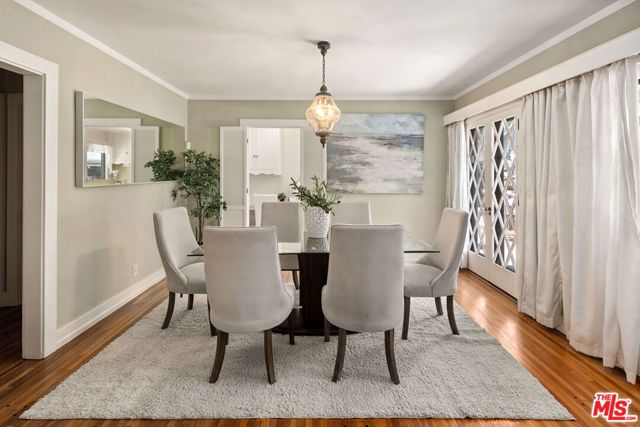 4155 Madison Avenue, Culver City CA: https://media.crmls.org/mediaz/647aaa43-f11a-4948-ba59-221d661d166e.jpg