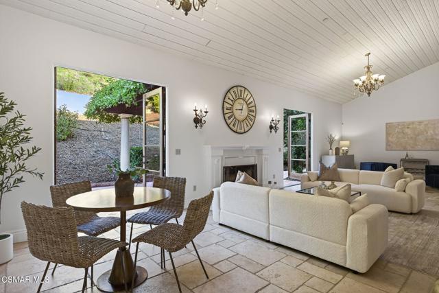 1560 Goodenough Road, Fillmore CA: https://media.crmls.org/mediaz/647b386a-4dae-492c-93c4-9cda70a51cad.jpg