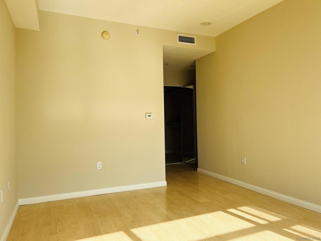 850 Beech St - photo 18