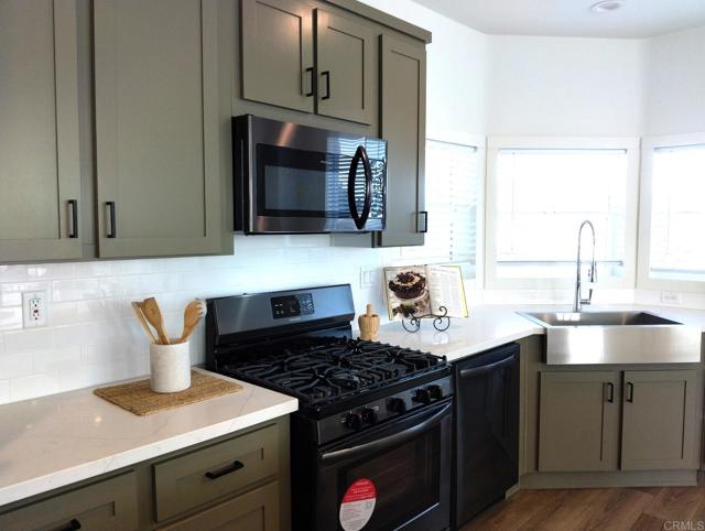 200 N El Camino Real, Oceanside CA: https://media.crmls.org/mediaz/647d4838-4b42-4bbb-b257-9f9e42763065.jpg