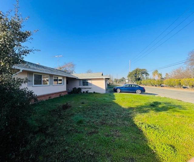 Image 28 of 29 For 1924 Florin Road