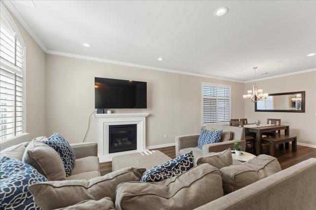 1600 Panorama Drive, Hollister CA: https://media.crmls.org/mediaz/647dd784-a53c-4634-95ab-76f220f3f93a.jpg