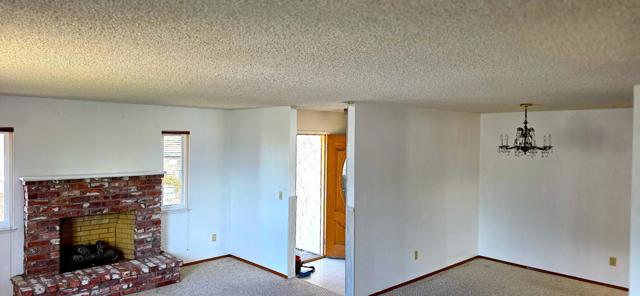 1605 Marietta Street, Seaside CA: https://media.crmls.org/mediaz/647dfd61-86a2-4a91-9e79-796e1c9452cb.jpg