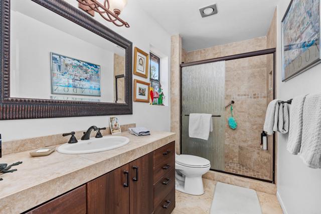 Detail Gallery Image 23 of 29 For 1990 Avenida La Posta, Encinitas,  CA 92024 - 4 Beds | 3 Baths