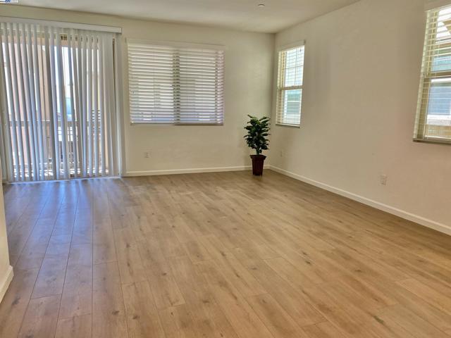 2932 Patcham Cmn, Livermore CA: https://media.crmls.org/mediaz/647ea6b4-396e-4bc2-819f-fba6f2d53abd.jpg