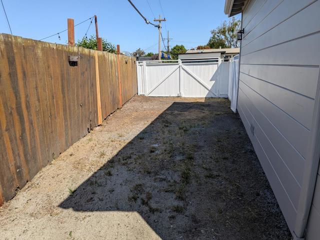 1508 Lodi Avenue, San Mateo CA: https://media.crmls.org/mediaz/64802390-4463-42bd-9673-3b15caf61054.jpg
