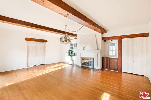 1551 Pasqualito Drive, San Marino CA: https://media.crmls.org/mediaz/64808fe6-ab60-451e-a96c-8a43338ecfd6.jpg