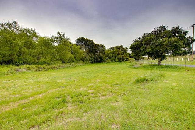 9345 Prunedale South Road, Salinas CA: https://media.crmls.org/mediaz/64810378-c8d9-4b09-9fcf-68cd377d2419.jpg